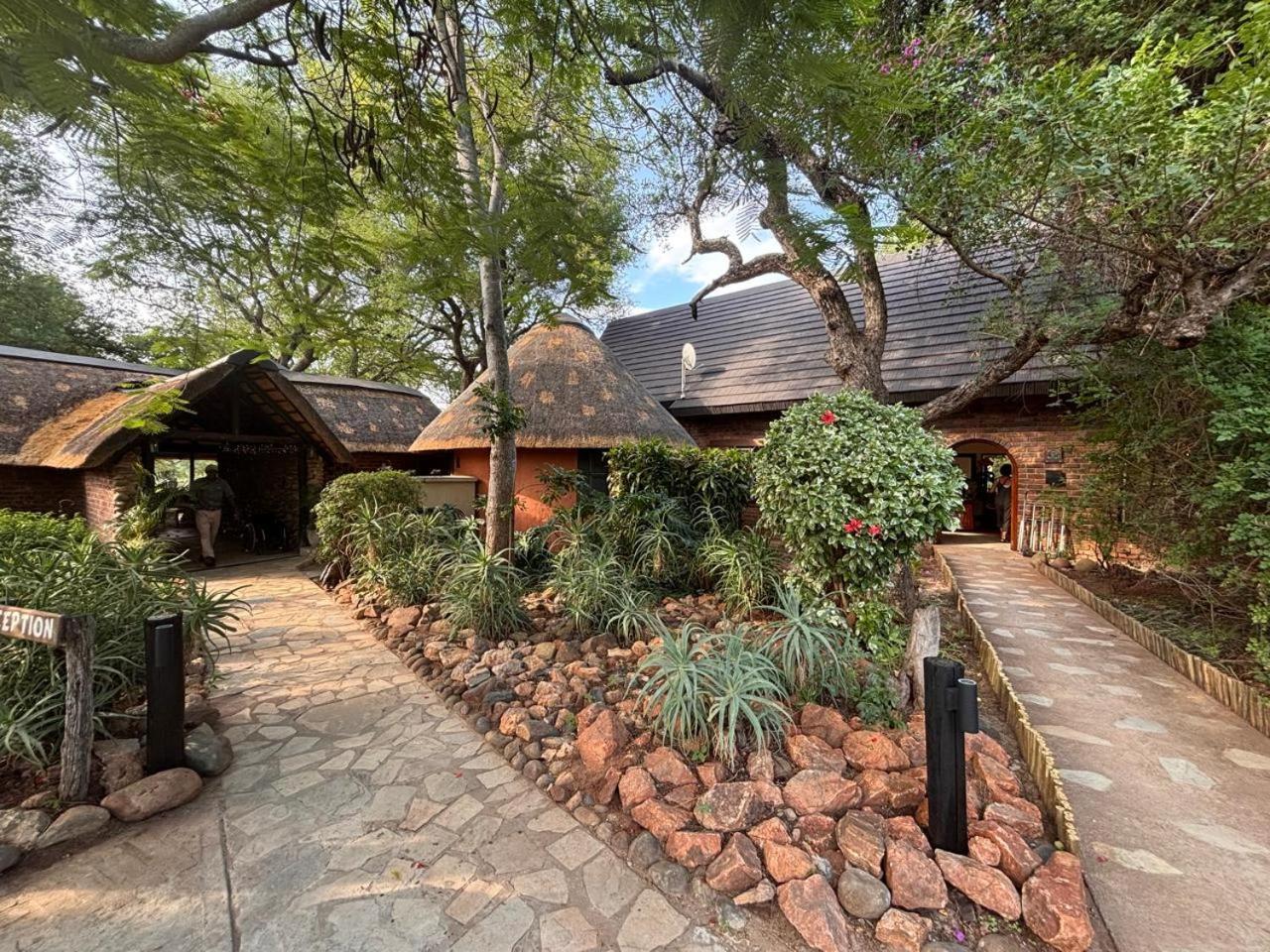 Mohlabetsi Safari Lodge Hoedspruit Exterior foto