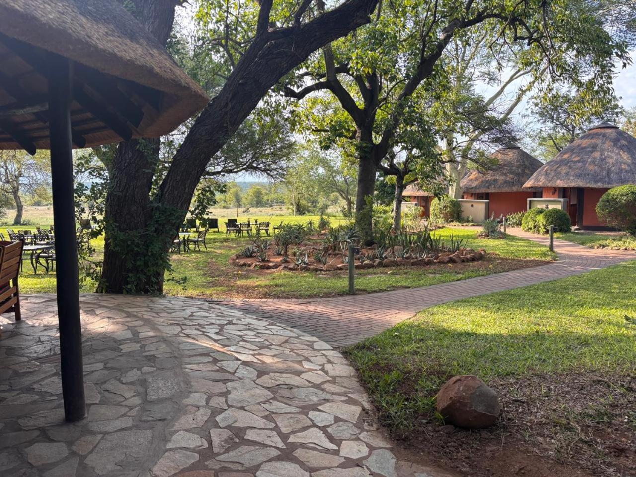 Mohlabetsi Safari Lodge Hoedspruit Exterior foto